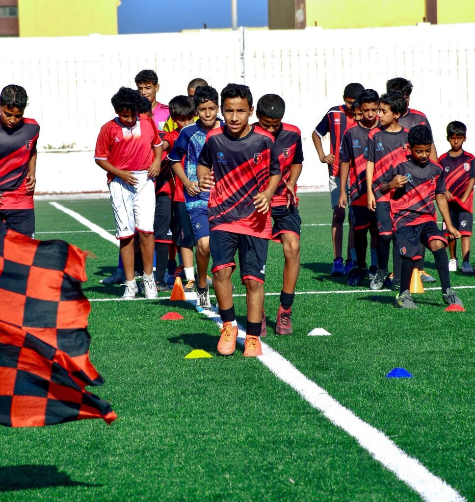 جانب من تدريبات أكاديمية نادي الصقور الرياضي