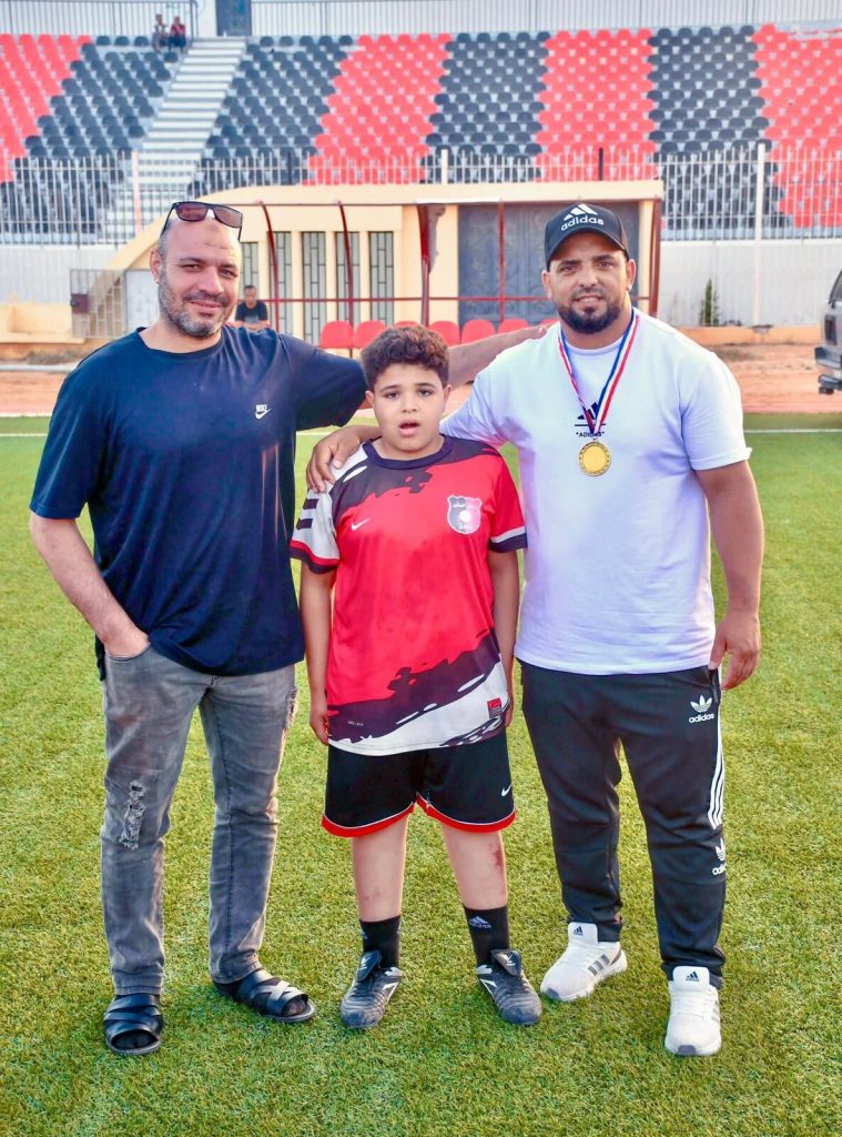 جانب من تدريبات أكاديمية نادي الصقور الرياضي